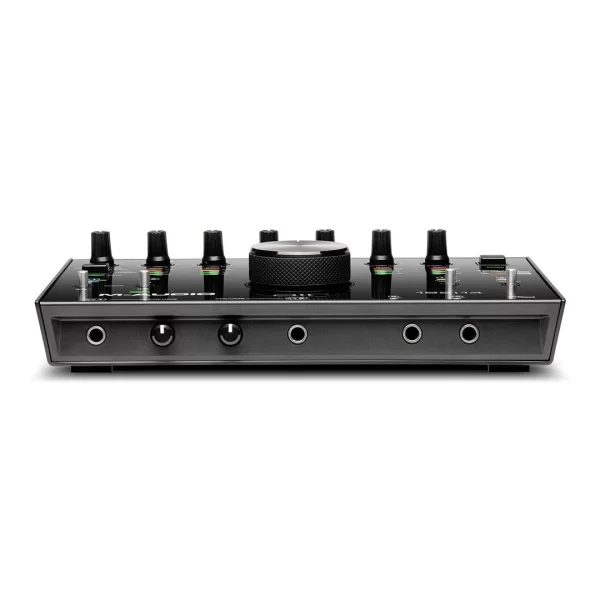 M-Audio AIR 192|14 8-giriş / 4-çıkış / 24-bit/192 kHz / +48 V mikrofon / MIDI/ enstrüman girişli yeni nesil ses kartı
