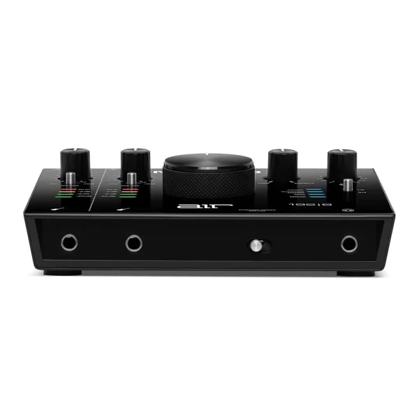 M-Audio AIR 192|8 2-giriş / 4-çıkış / 24-bit/192 kHz / +48 V mikrofon / MIDI/ enstrüman girişli yeni nesil ses kartı