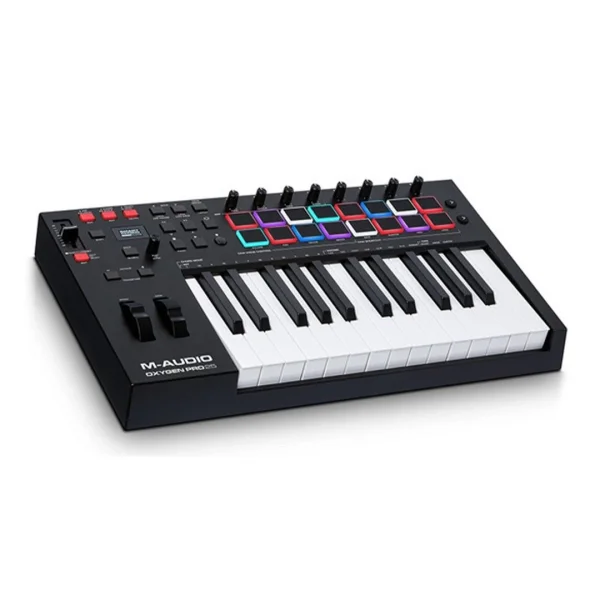 M-Audio Oxygen Pro 25 25 tuş, Yarı-ağır tuşe profesyonel USB/MIDI controller - Yeni nesil