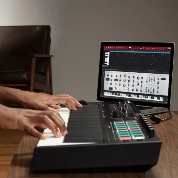 M-Audio Oxygen Pro 49 49 tuş, Yarı-ağır tuşe profesyonel USB/MIDI controller - Yeni nesil