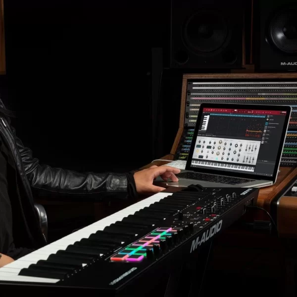 M-Audio Oxygen Pro 61 61 tuş, Yarı-ağır tuşe profesyonel USB/MIDI controller - Yeni nesil