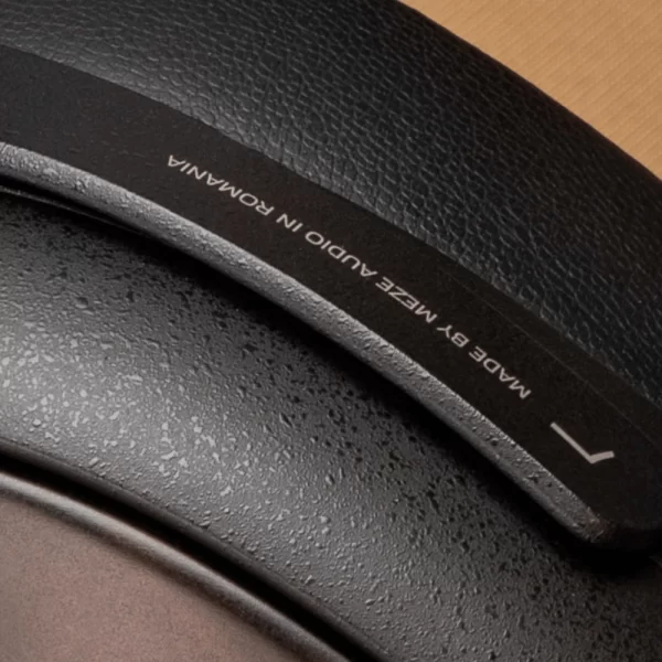 Meze Audio LIRIC Closed-Back Kulaklık