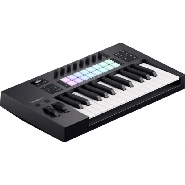 Novation Launchkey 25 MK4 USB MIDI Klavye