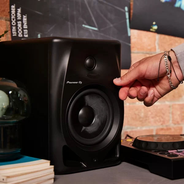 PIONEER DJ by ALPHATHETA DM-50D-W 5&quot; Referans Monitörü(Beyaz) (Çift)