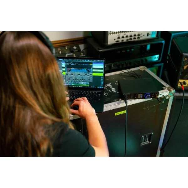PreSonus Quantum HD 2 USB-C Ses Kartı 20 x 24