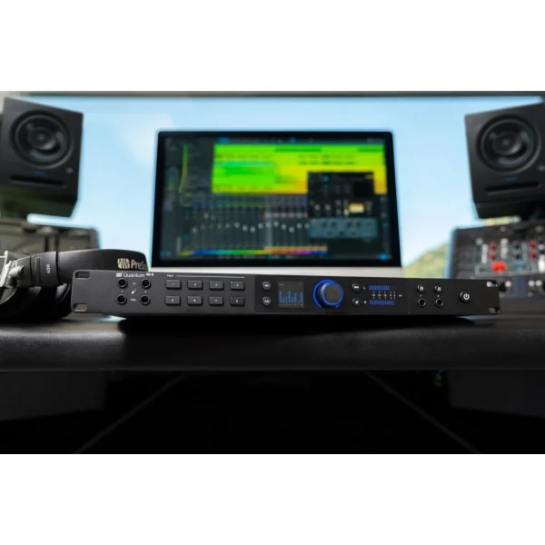 PreSonus Quantum HD 8 USB-C Ses Kartı 26 x 30