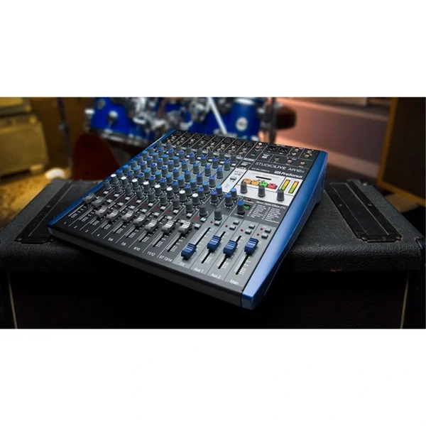 PreSonus StudioLive AR12c USB USB-C bağlantılı 12 Kanal Hibrit mixer / ses kartı / recorder