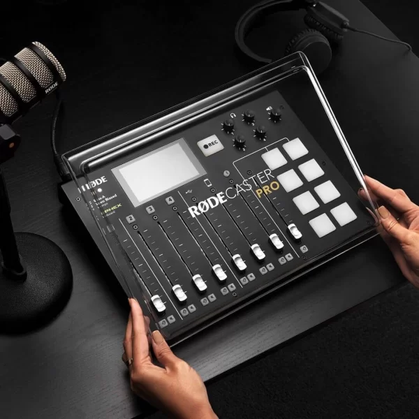 RODE RODECover Pro RODECaster Pro için polycarbonat koruyucu
