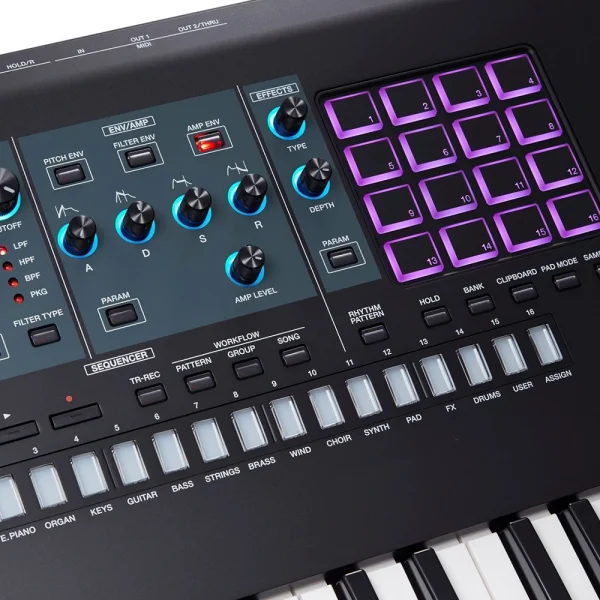 ROLAND FANTOM-8 Workstation Performans Klavyesi