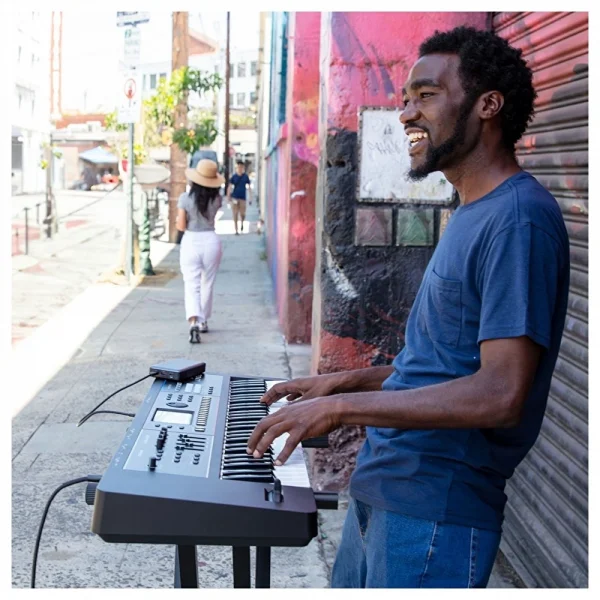 ROLAND JUNO-D6 61 Tuş Synthesizer