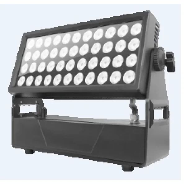 SSP FLOOD 40Q+ 44x12 RGBW Wash Light 40°, IP65, 10ch