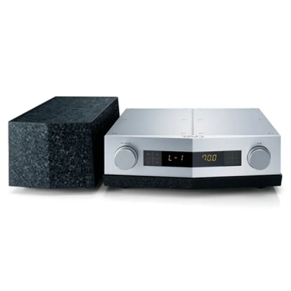 TAD-C700 Solid State PRE Amplifier