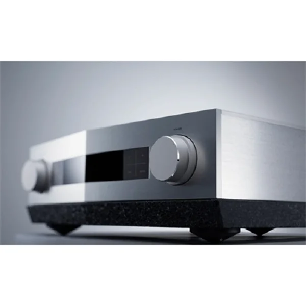 TAD-C700 Solid State PRE Amplifier