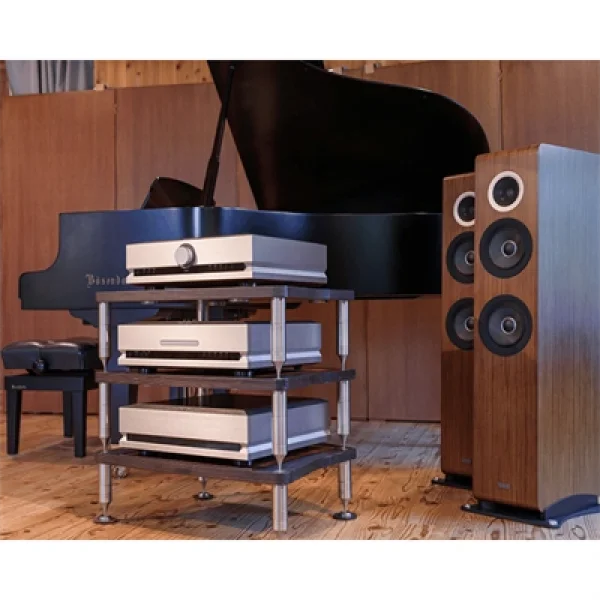 TAD Evolution Preamplifier TAD-C1000