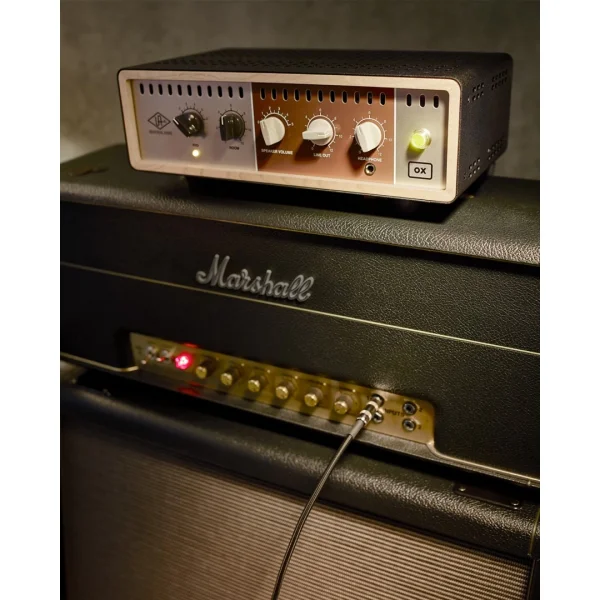 Universal Audio OX Amp Top Box Tüplü Gitar amplifikatörleri için analog reactive loadbox
