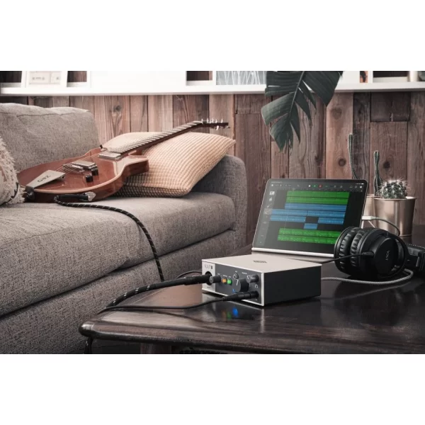 Universal Audio Volt 1 Yeni nesil 24-bit / 192 kHz, 1-Giriş / 2-Çıkış, 610 MicPre Modellemeli, USB-C Ses Kartı
