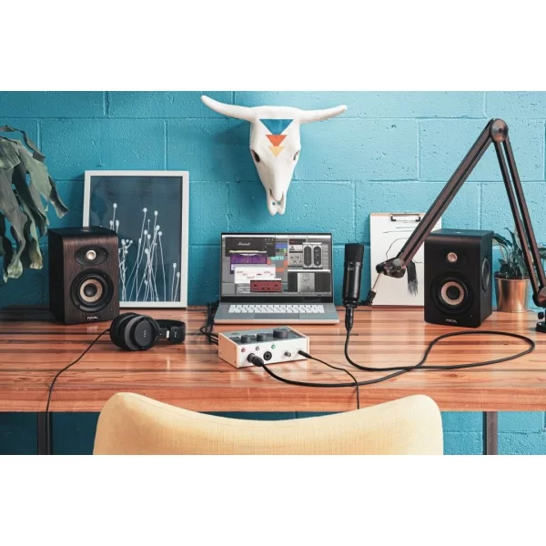 Universal Audio Volt 276 Yeni nesil 24-bit / 192 kHz, 2-Giriş / 2-Çıkış, 610 MicPre ve 1176 Compressor Modellemeli, USB-C Ses Kartı