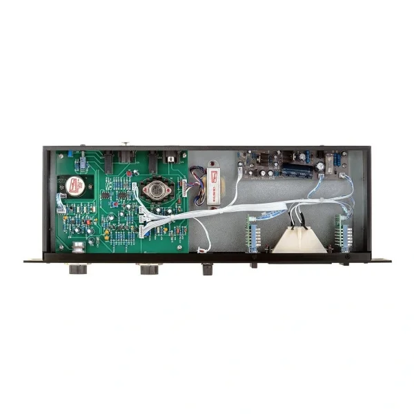 Warm Audio WA76 Ayrık elemanlı orijinal 1176 Limiter replikası