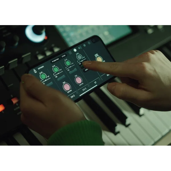 Yamaha STAGEPAS 200 8 180W Compact Ses Sistemi, 5 Kanal Mixer, APP, Bluetooth