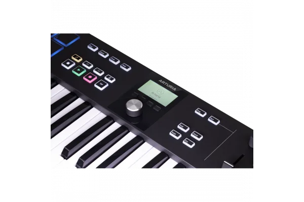 Arturia KeyLab Essential 61 mk3 - Alpine White 3.Nesil Akıllı MIDI Kontrolcü (61 Tuş) - Sınırlı Üretim Full Beyaz Tasarım