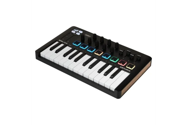 Arturia MiniLab 3 Yeni nesil 25-tuş, zengin içerikli MIDI konrolcü