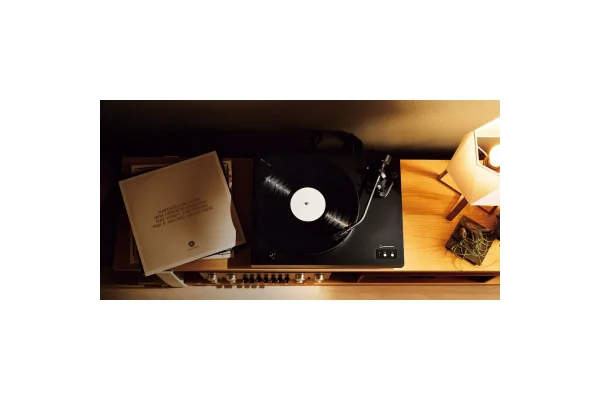 Audio Technica AT-LP 8X Direct Drive Pikap