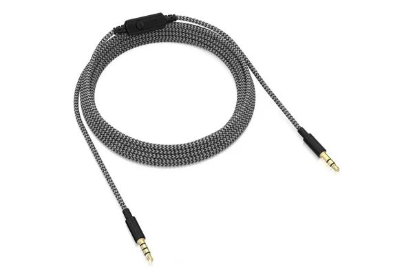 Behringer BC-11 Dahili Mikrofonlu Kablo TRSM to TRSM