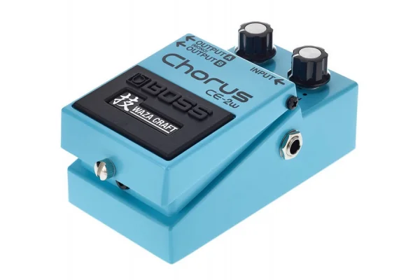 BOSS CE-2W Waza Craft Chorus  Pedal