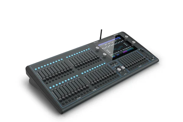Chamsys QuickQ-30 DMX Işık Masası, 2048 Kanal 3 çıkış