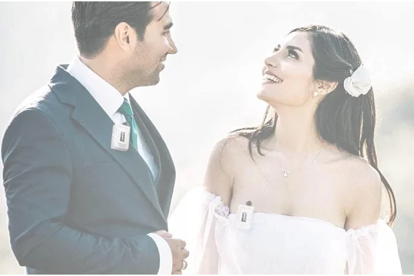 CKMOVA Vocal X V2 Ultra kompakt 2.4 GHz 24-bit Çift Yaka Kablosuz Mikrofon Seti