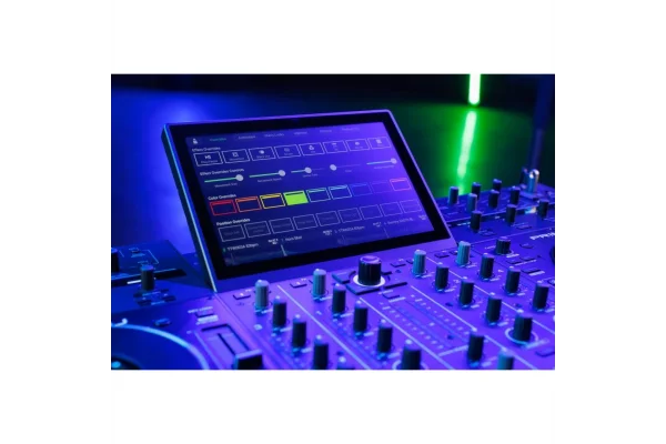 Denon DJ Prime 4+ İkinci Nesil Profesyonel 4-Kanal DJ Controller, Standalone Player, Engine Prime Sistemi