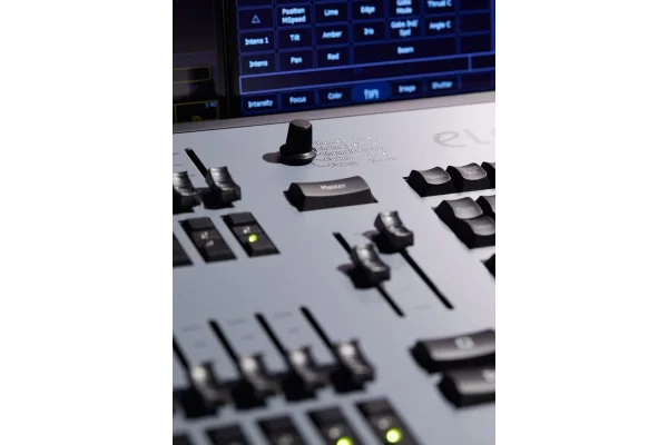 ETC Element 2 Işık Kontrol Konsolu 6144 Kanal