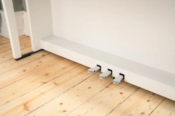 KAWAI CN201B Siyah Dijital Duvar Piyanosu (Tabure &  Kulaklık Hediyeli)