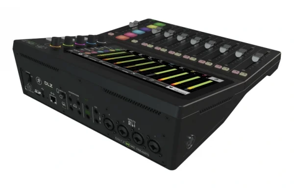 Mackie DLZ CREATOR 12-Kanal Streaming/Podcasting Dijital Mikser