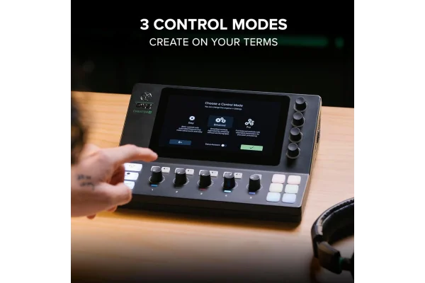 Mackie DLZ CREATOR-XS 6-Kanal Streaming/Podcasting Dijital Mikser