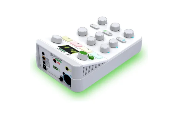 Mackie M-Caster Studio Portatif Canlı Yayın Mikseri (Beyaz)