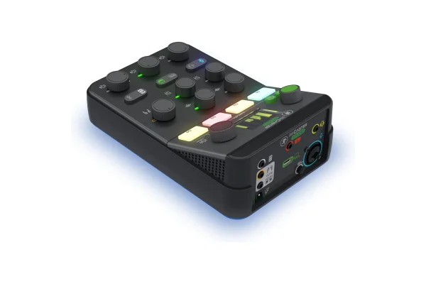 Mackie M-Caster Studio Portatif Canlı Yayın Mikseri (Siyah)