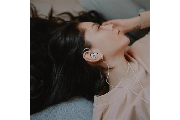 Meze Audio ALBA Kulak İçi Kulaklık