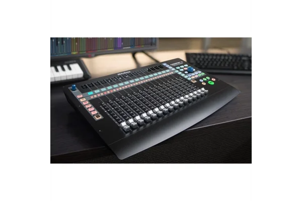 PreSonus FaderPort 16 DAW`lar için 16 motorize fader`li transport remote
