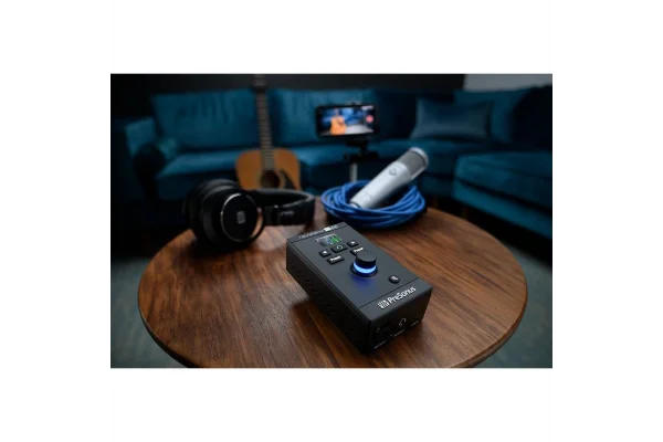 PreSonus Revelator io44 Dahili mikser, efekt ve profesyonel mikrofon preampli USB ses kartı