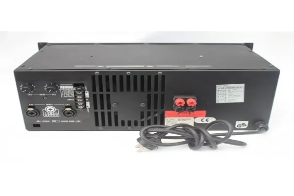 QSC USA 1310 2x650W/4-ohm Power Amfi 2x1000W/2-ohm Toroid Trafo crossoverli