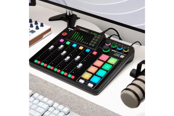 RODE RODECaster Pro II Entegre ses prodüksiyon sistemi
