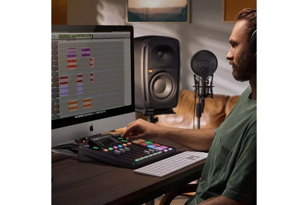 RODE RODECaster Pro II Entegre ses prodüksiyon sistemi