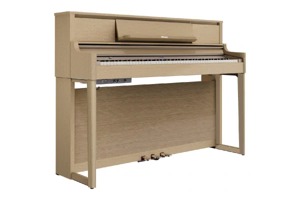 ROLAND LX-5-LA Açık Meşe Ağacı Rengi Dijital Duvar Piyanosu (Tabure & Kulaklık Hediyeli)