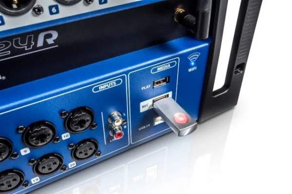 Soundcraft Ui24R 24-Kanal Dijital Mikser, Tablet Kontrollü