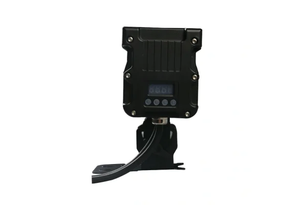 SPL LED BAR 1810R IP RGBWYP 6in1 18x10W