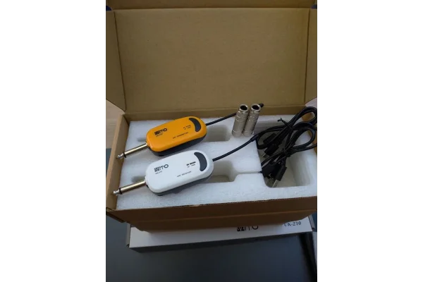 UK210T Kablosuz Gitar & Enstrüman Mikrofonu Seti