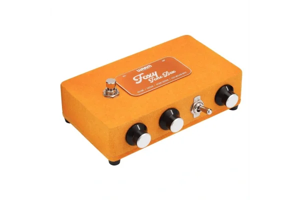 Warm Audio WA-FTB - Foxy Tone Box Gitar Pedalı 70lerin klasik Fuzz pedalının bire bir reprodüksiyonu