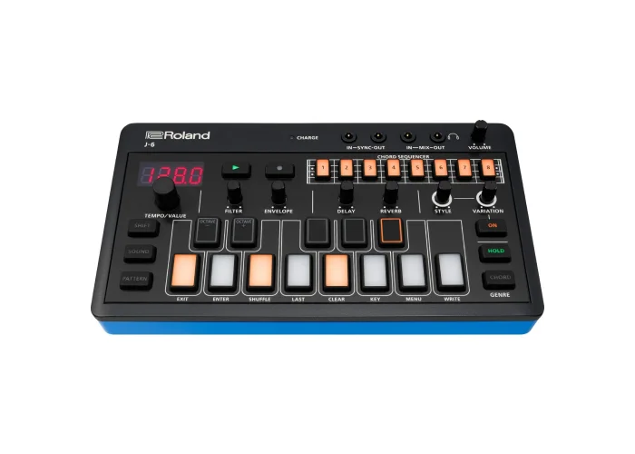 ROLAND J-6 Aira Compact Chord Synth