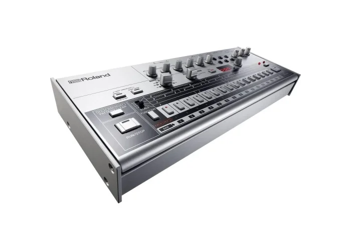 ROLAND TR-06 Rhythm Machine Modül